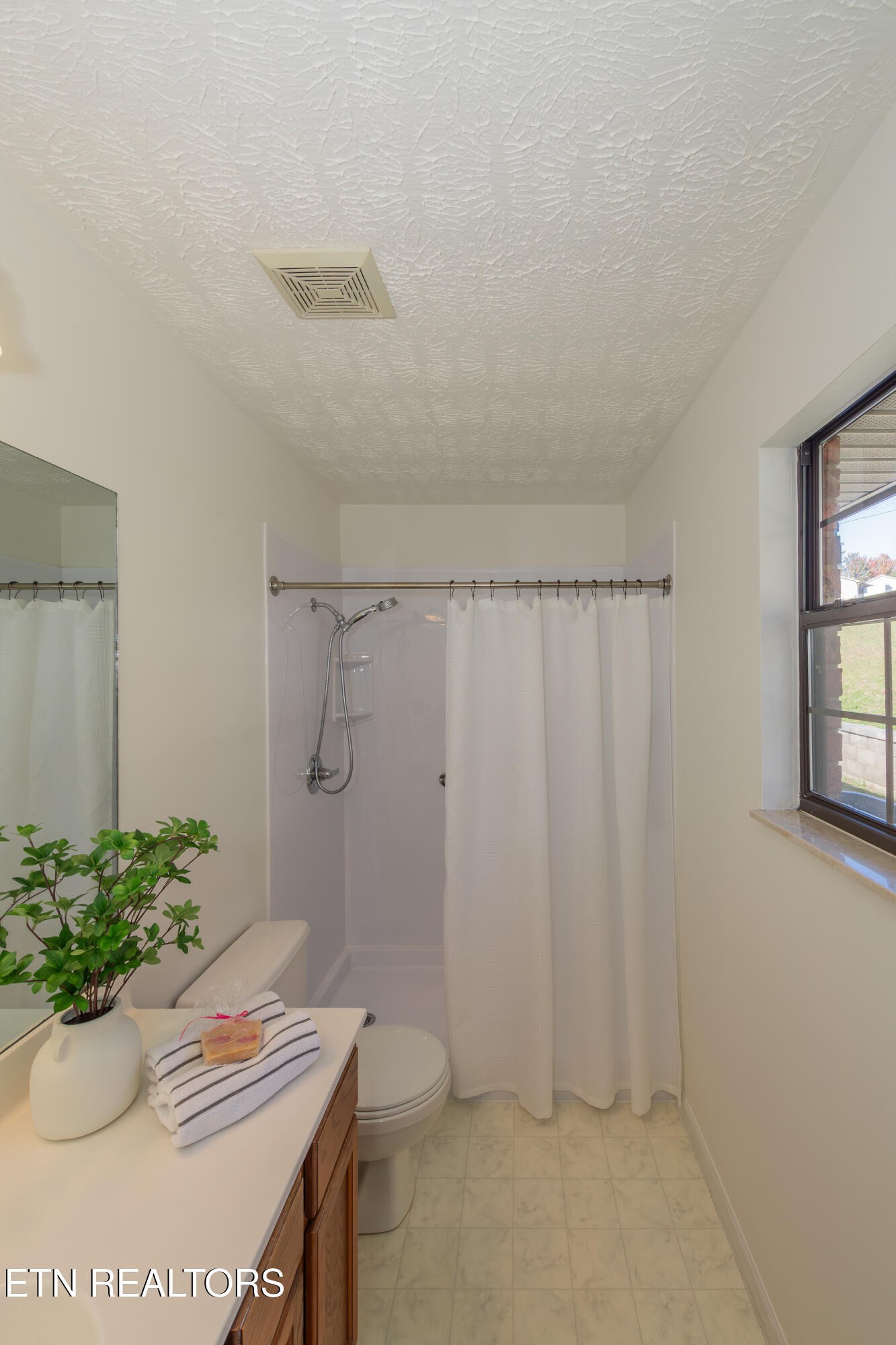 4926 Stewart Ridge Road Knoxville, TN 37938 - Photo 10 of 19 Gallery Image 10