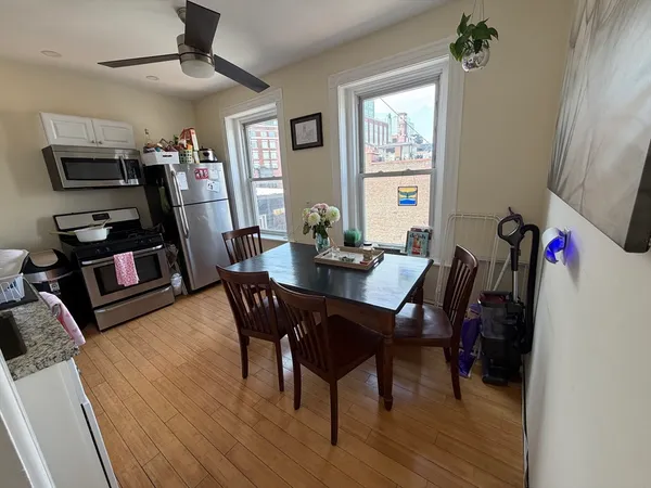 $5,600 | 140 Prince Street, Unit 78, Boston, MA 02113