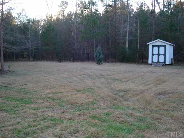 226 Harris Road Smithfield, NC 27577 - Photo 5 of 25 Photo 5
