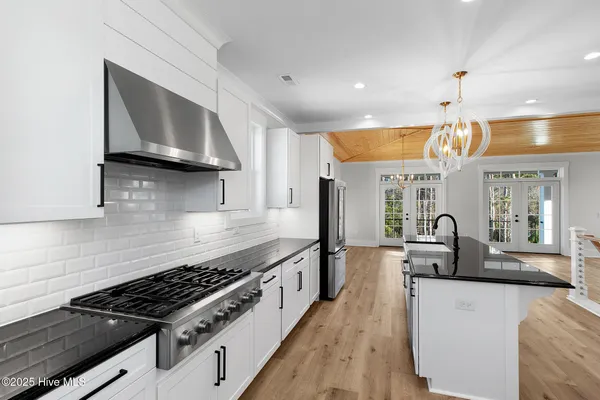 $1,475,000 | 538 Sheldrake Court, Beaufort, NC 28516