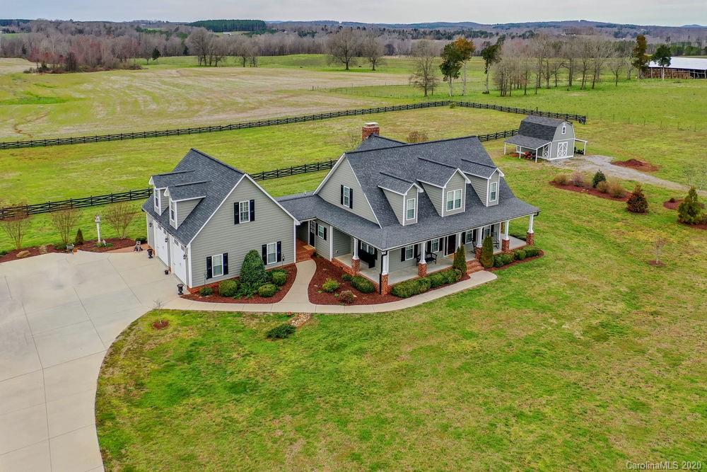 3385 Killian Road Lincolnton, NC 28092 - Photo 4 of 42 Gallery Image 4