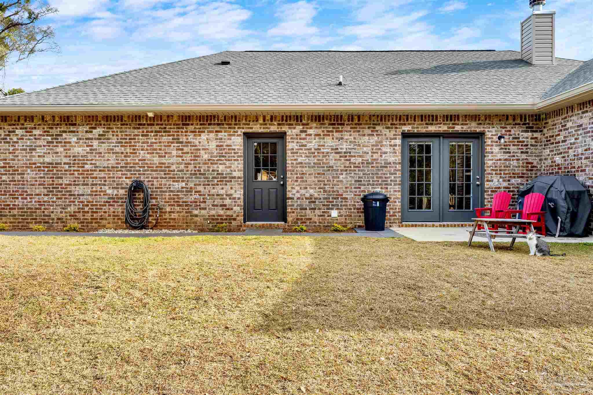 4363 Morristown Road Jay, FL 32565 - Photo 30 of 37 a living room with furniture