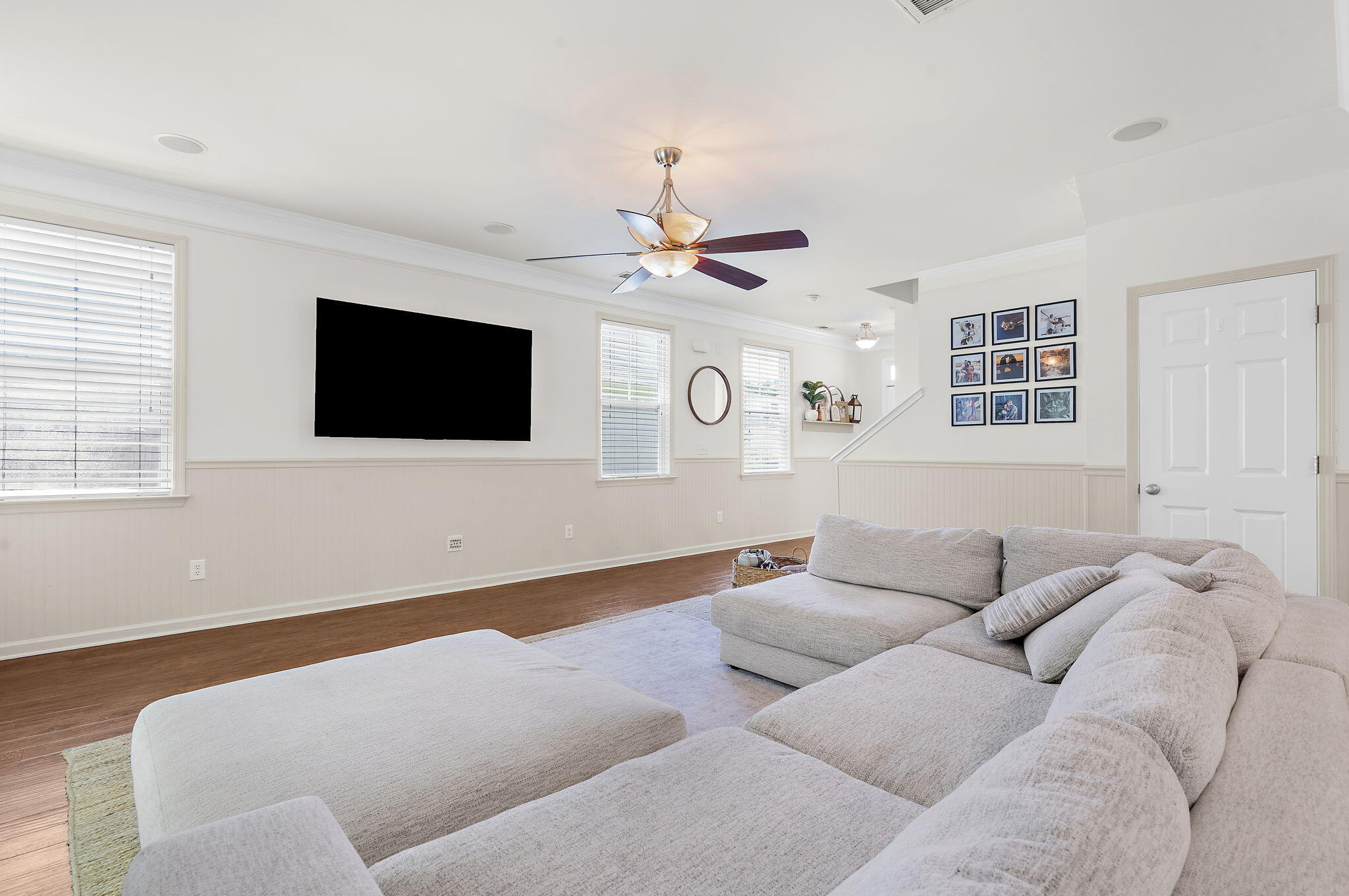 237 Oglethorpe Circle Moncks Corner, SC 29461 - Photo 6 of 55 25-web-or-mls-DSC01457