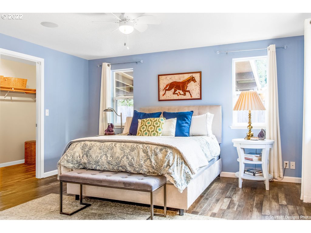 3565 Castrey Street Eugene, OR 97404 - Photo 16 of 30 a bedroom with a bed and a table