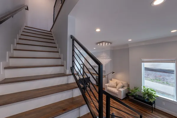 a view of entryway and hall