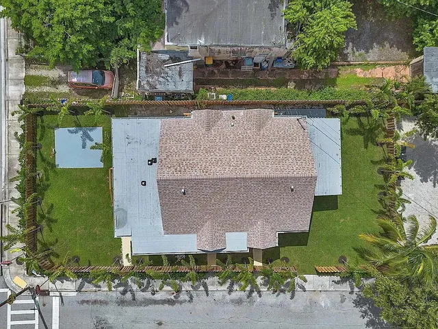 $1,900 | 829 North K Street, Unit 1, Lake Worth Beach, FL 33460