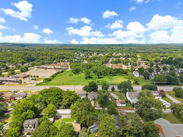 $330,000 | 4310 Old Hickory Boulevard, Old Hickory, TN 37138