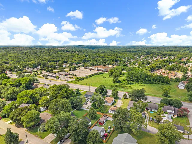 $330,000 | 4310 Old Hickory Boulevard, Old Hickory, TN 37138