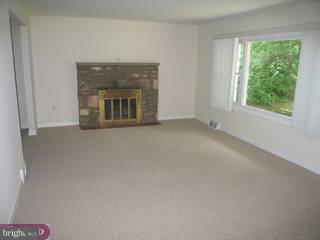 75 Brownsburg Road Newtown, PA 18940 - Photo 2 of 6