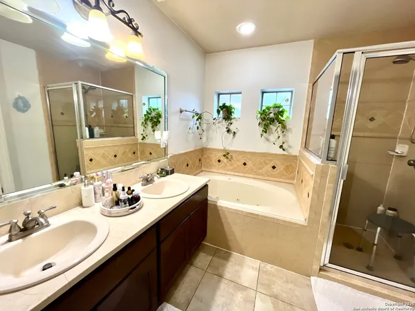 $225,000 | 9310 Albany Drive, Unit 60, Laredo, TX 78045