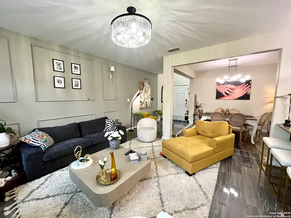 $225,000 | 9310 Albany Drive, Unit 60, Laredo, TX 78045