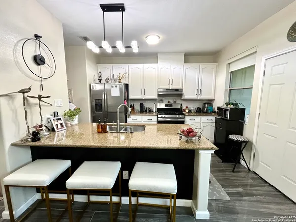 $225,000 | 9310 Albany Drive, Unit 60, Laredo, TX 78045