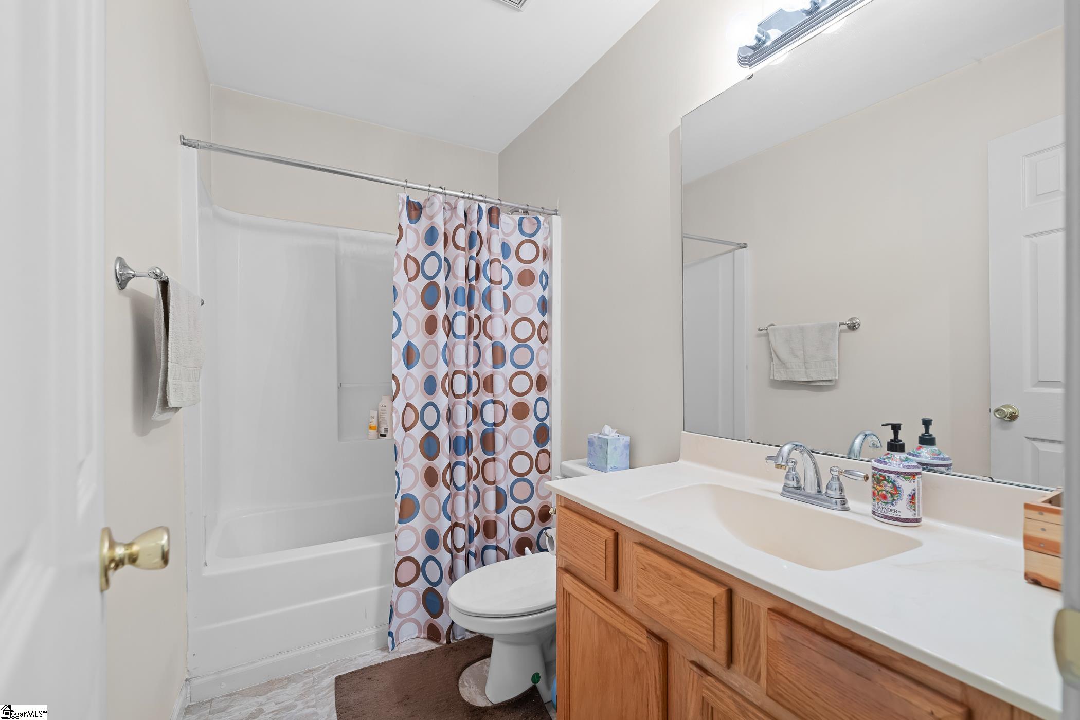 2883 North Highway 101 Greer, SC 29651 - Photo 16 of 40