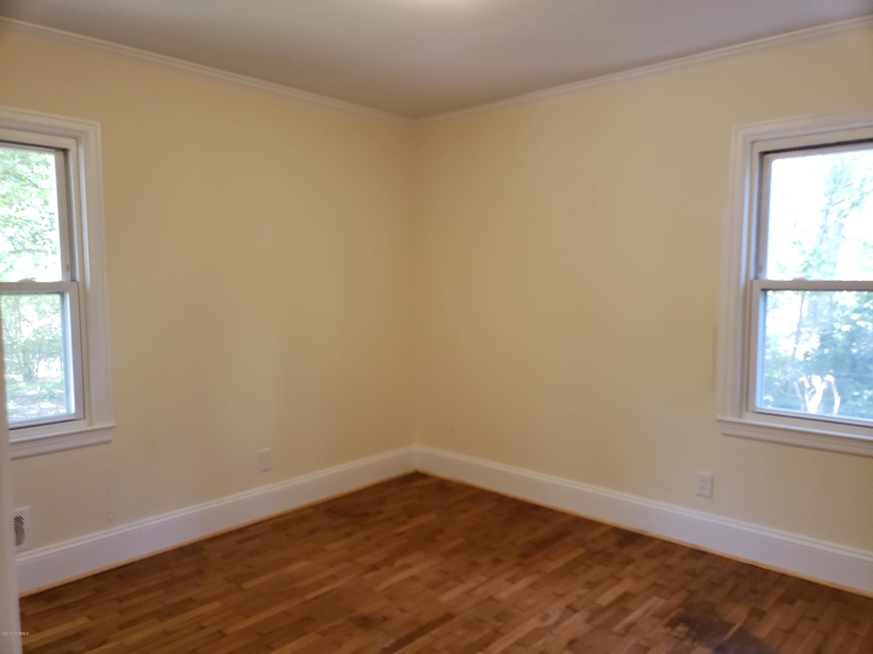 2409 Shirley Road Wilmington, NC 28405 - Photo 8 of 12 Back bedroom