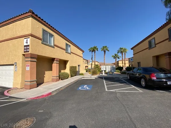 $1,550 | 4915 East Russell Road, Unit 181, Las Vegas, NV 89120