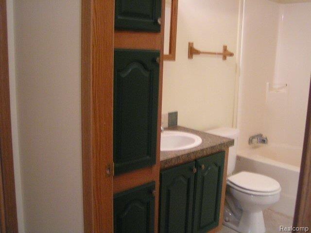 8115 Shaw Road Imlay City, MI 48444 - Photo 13 of 21 13.JPG