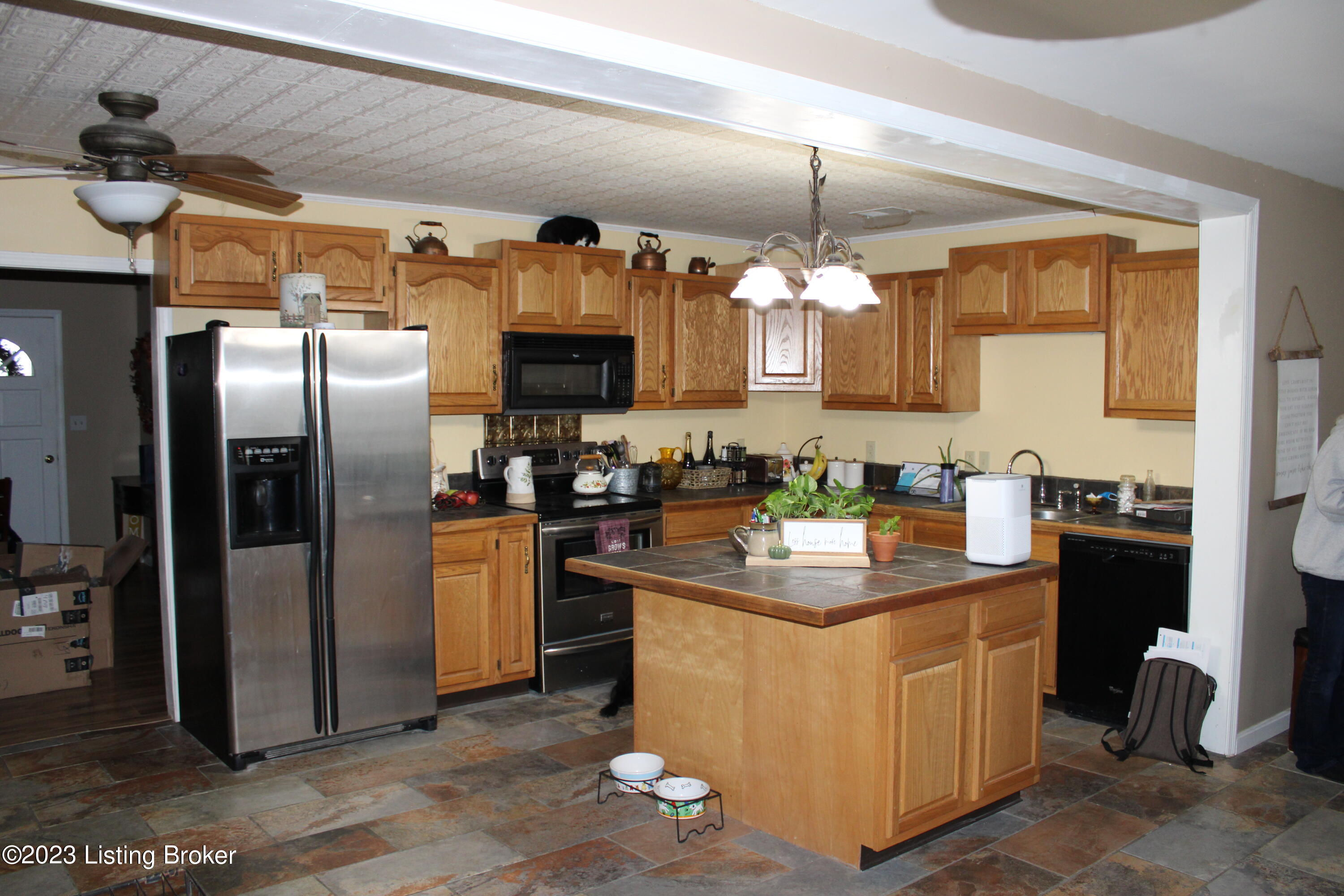 815 Dry Ridge Road Frankfort, KY 40601 - Photo 7 of 17 IMG_0449