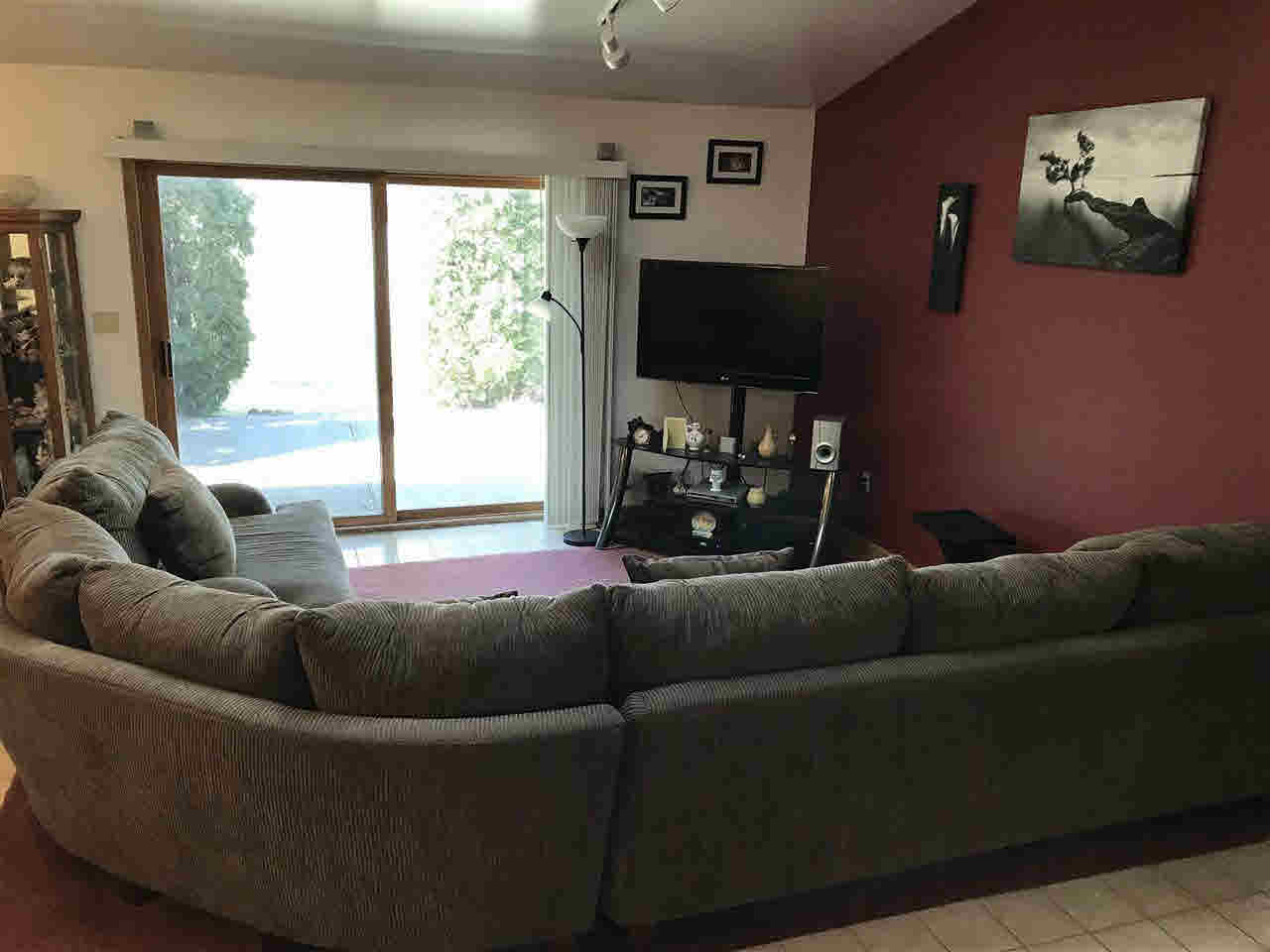 4146 Pinckney Road Howell, MI 48843 - Photo 4 of 25 21433863-3.JPG