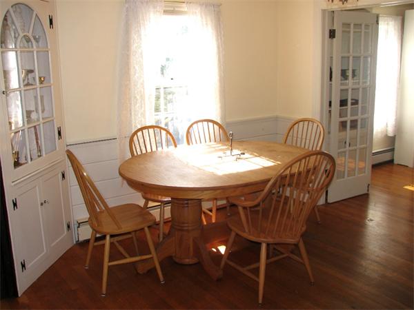 16 Hapgood Road Worcester, MA 01605 - Photo 4 of 25 Gallery Image 4