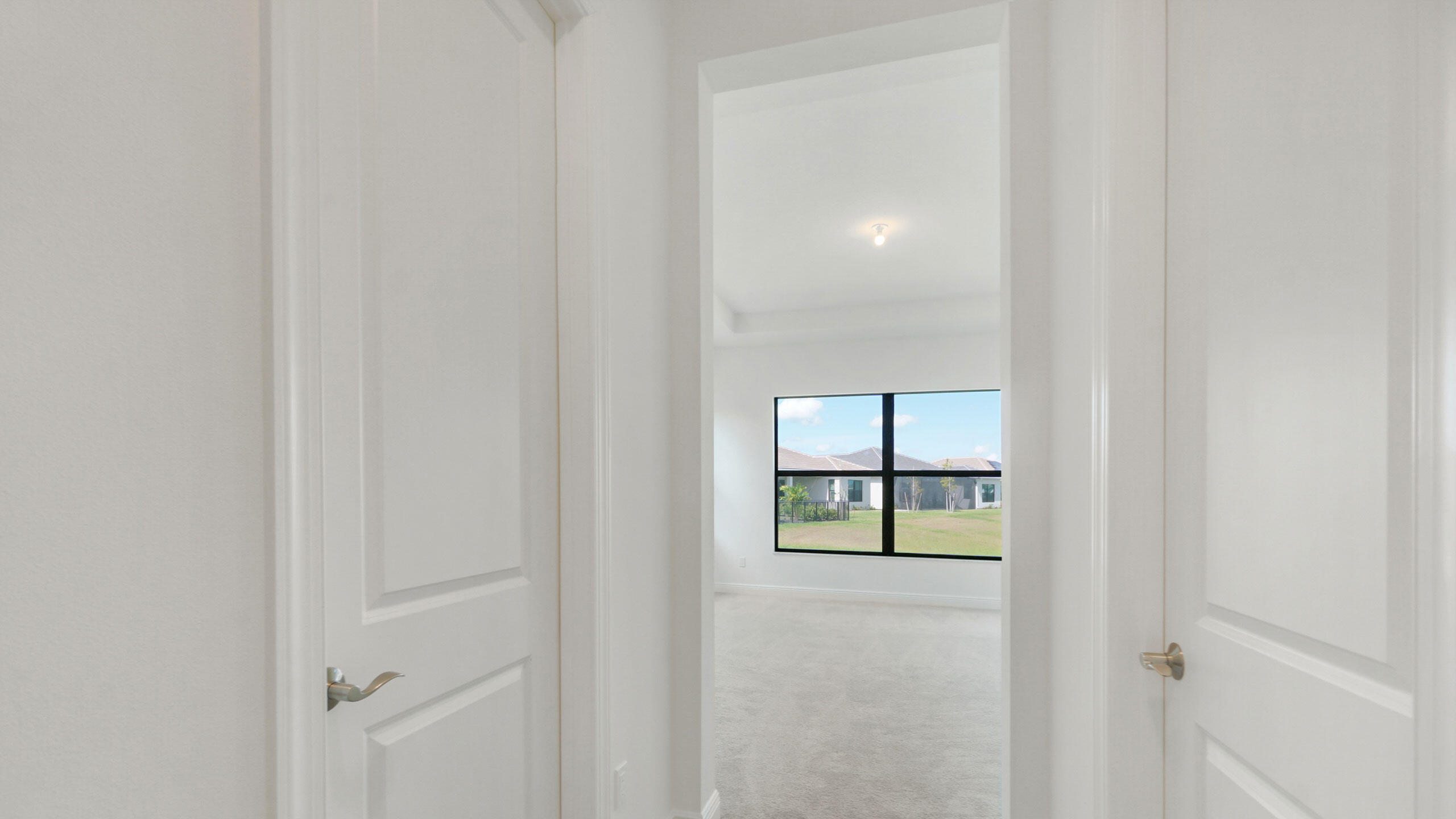 15739 Cresswind Place Westlake, FL 33470 - Photo 25 of 48 a view of a small space