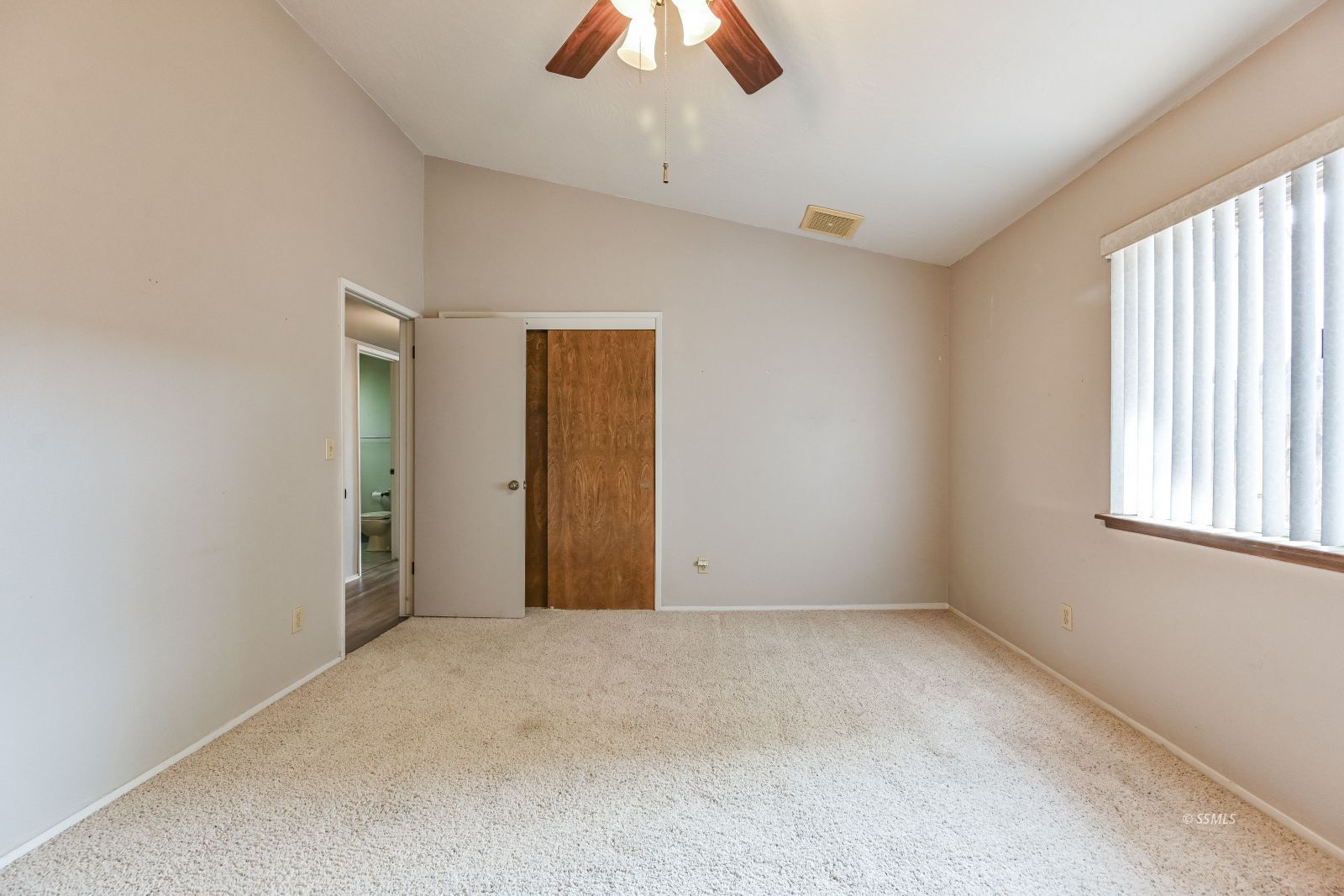 131 Chambers Street Ridgecrest, CA 93555 - Photo 19 of 28 a view of an empty room with a window