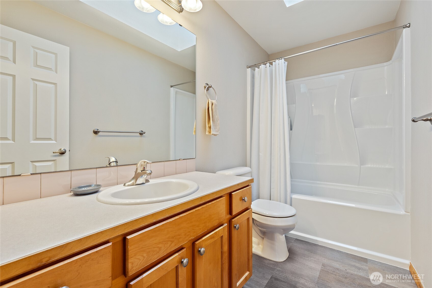 308 170th Place Southeast Bothell, WA 98012 - Photo 20 of 28