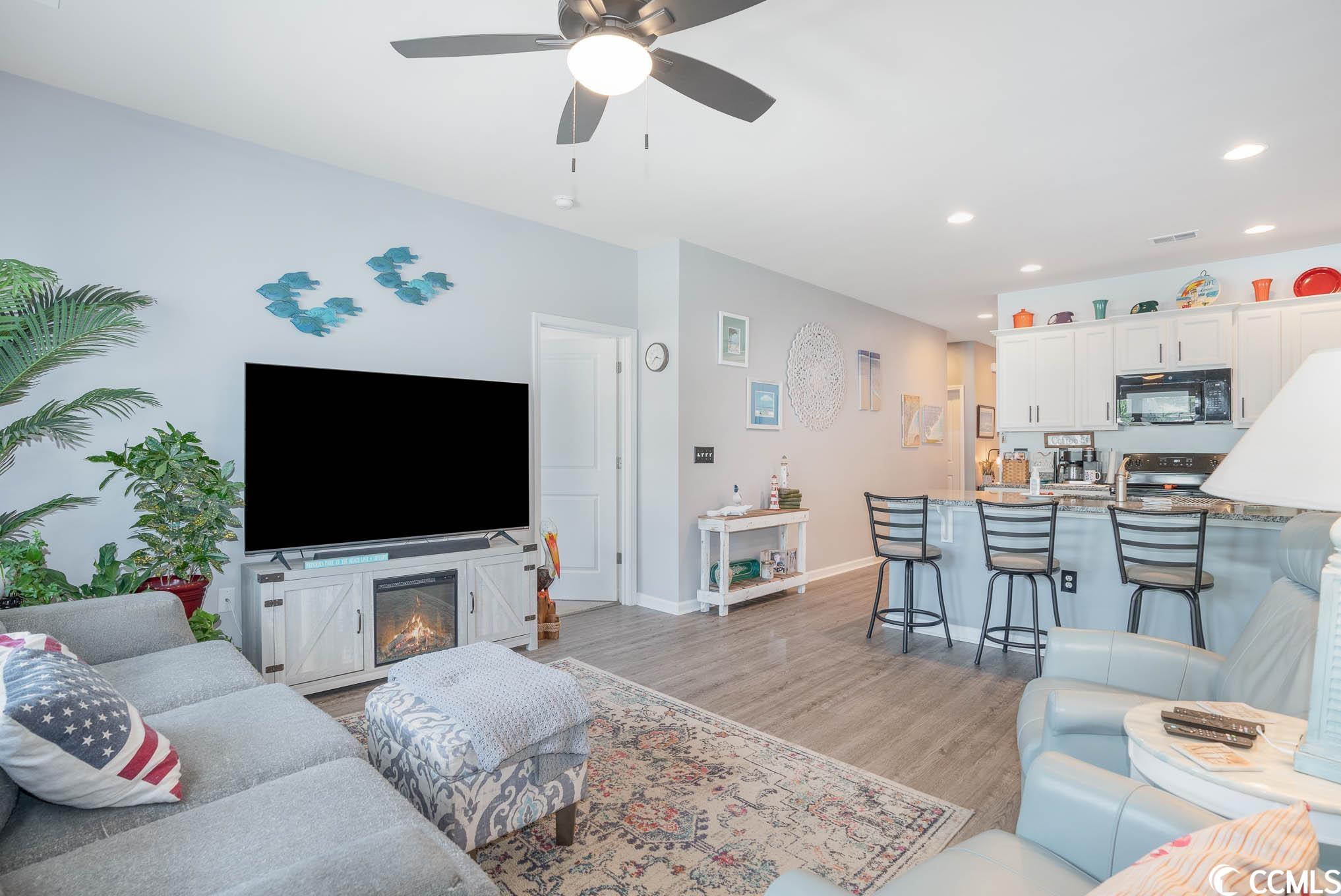 124 Hampton Circle Myrtle Beach, SC 29588 - Photo 13 of 37