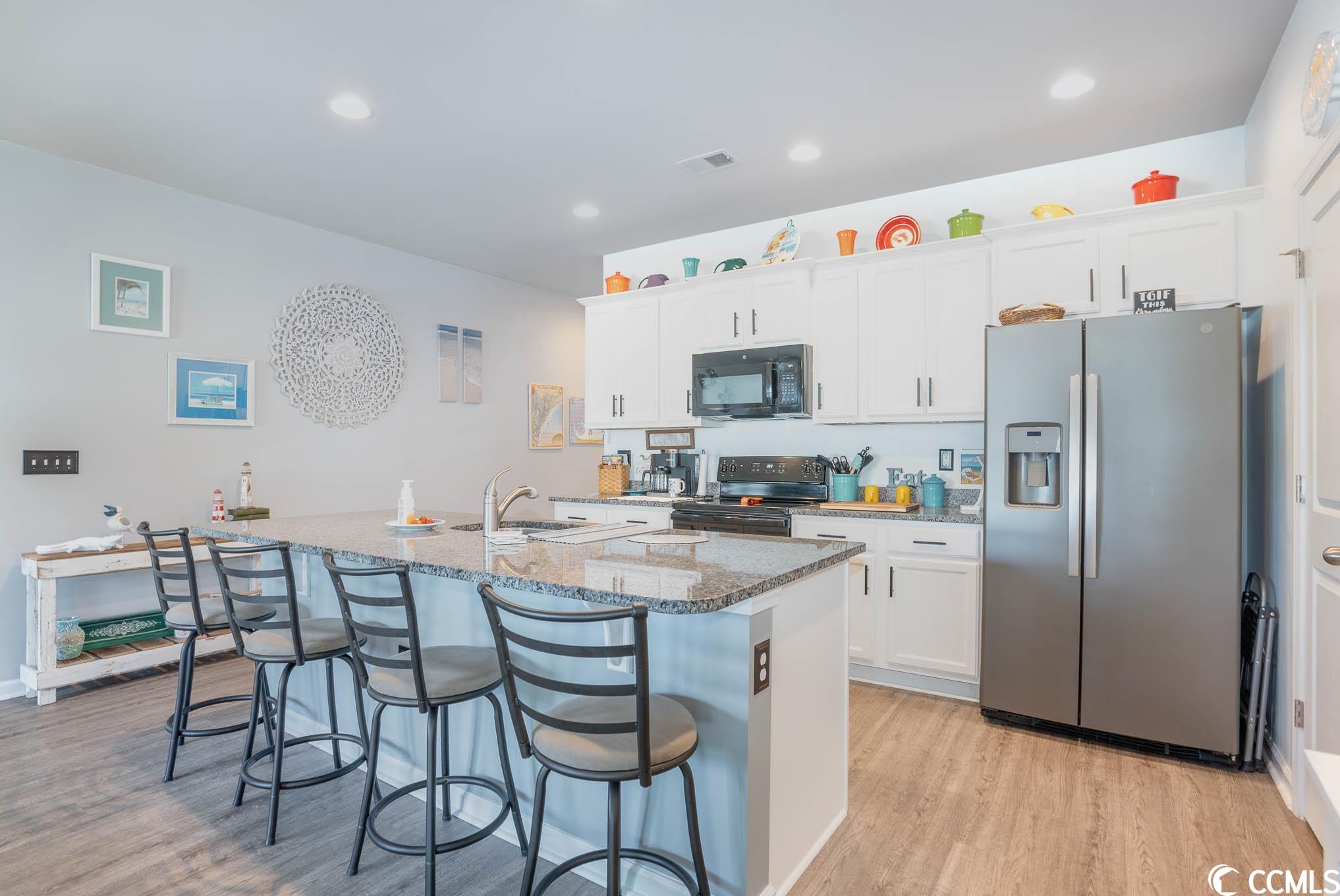 124 Hampton Circle Myrtle Beach, SC 29588 - Photo 14 of 37