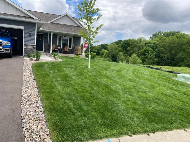 $399,900 | 913 Mulberry Avenue, Montgomery, MN 56069