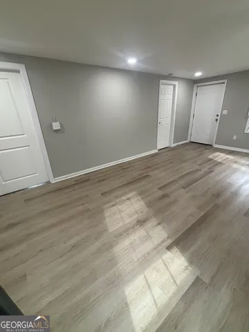 wooden floor in an empty room with wooden floor