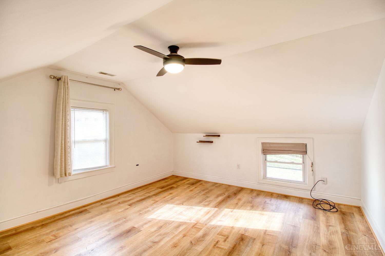 7249 State Road Cincinnati, OH 45230 - Photo 24 of 42