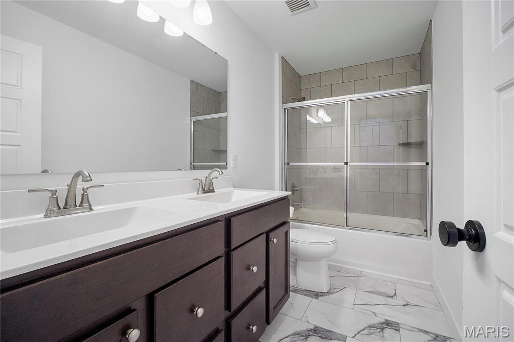 8937 Eager Road Richmond Heights, MO 63144 - Photo 16 of 18