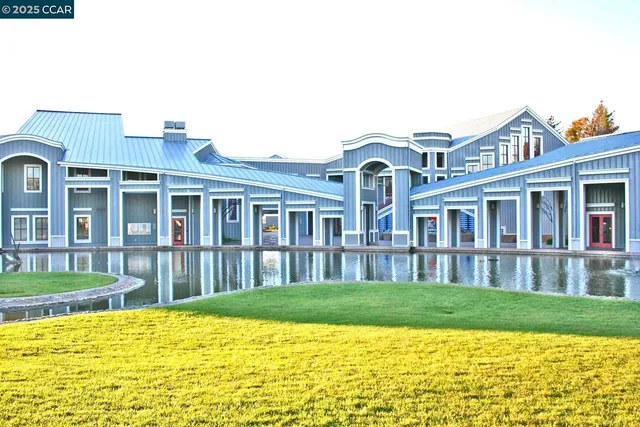 a view of house with a garden