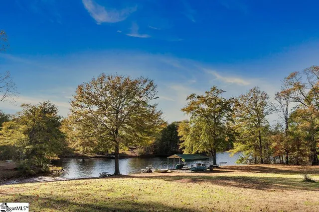 $299,900 | 328 Wimberly Drive, Spartanburg, SC 29306