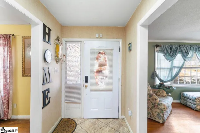 $299,900 | 328 Wimberly Drive, Spartanburg, SC 29306