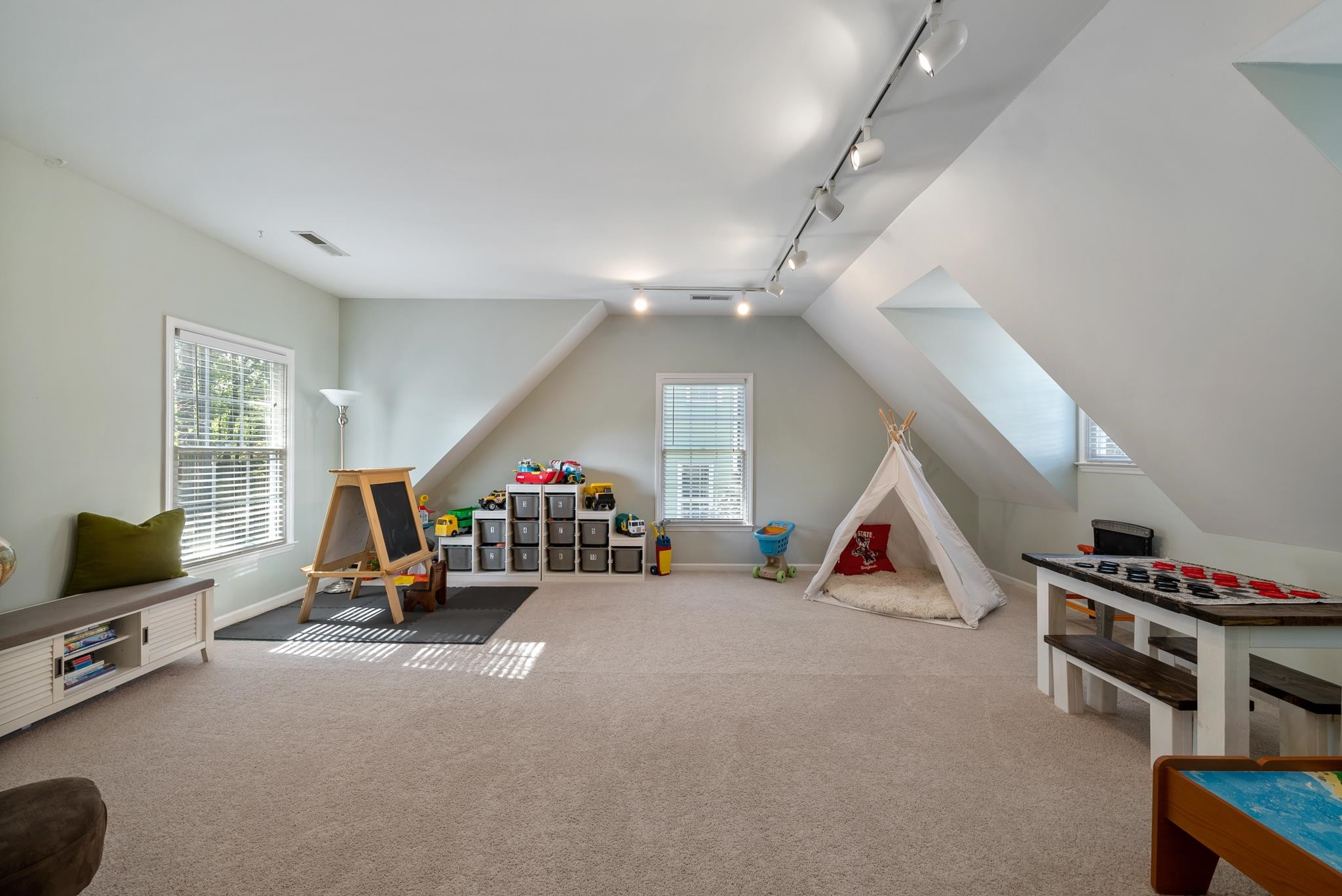 7909 Broad Street Raleigh, NC 27613 - Photo 20 of 29 Bonus Room/Bedroom 5