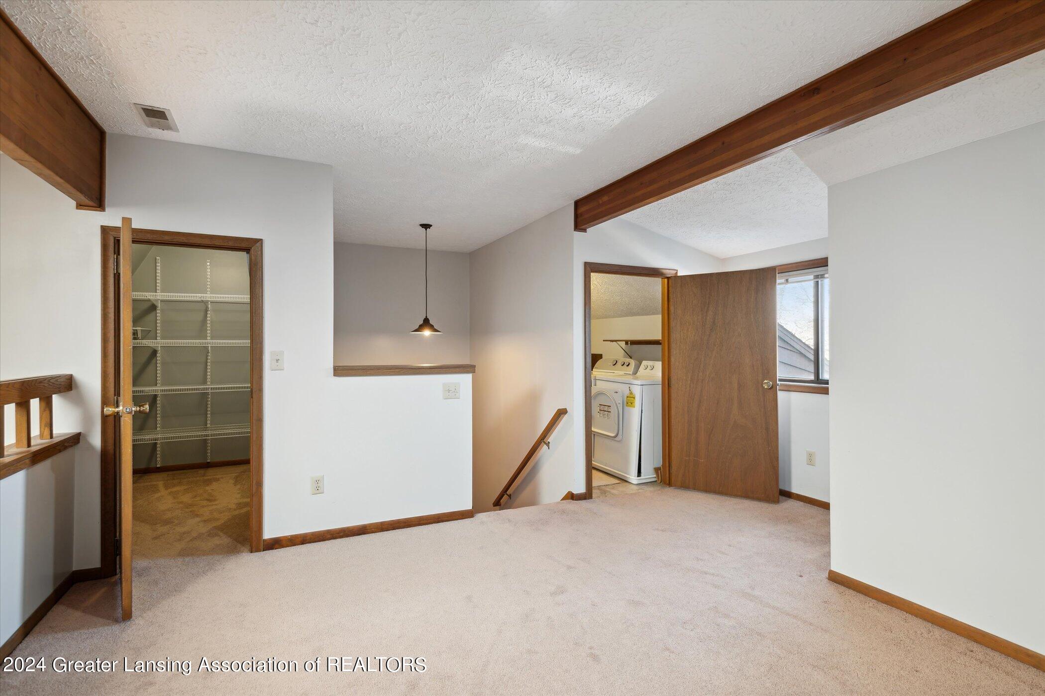 205 East Jolly Road, Unit A13 Lansing, MI 48910 - Photo 27 of 40 28-205-E-Jolly-Rd-A13-Lansing-MI-48910-W