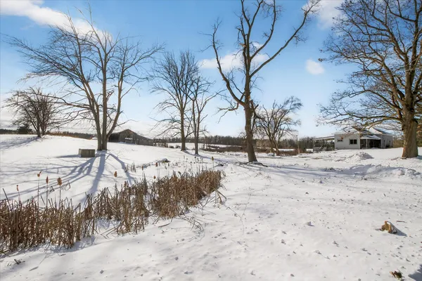 $250,000 | 2067 11 Mile Road, Remus, MI 49340