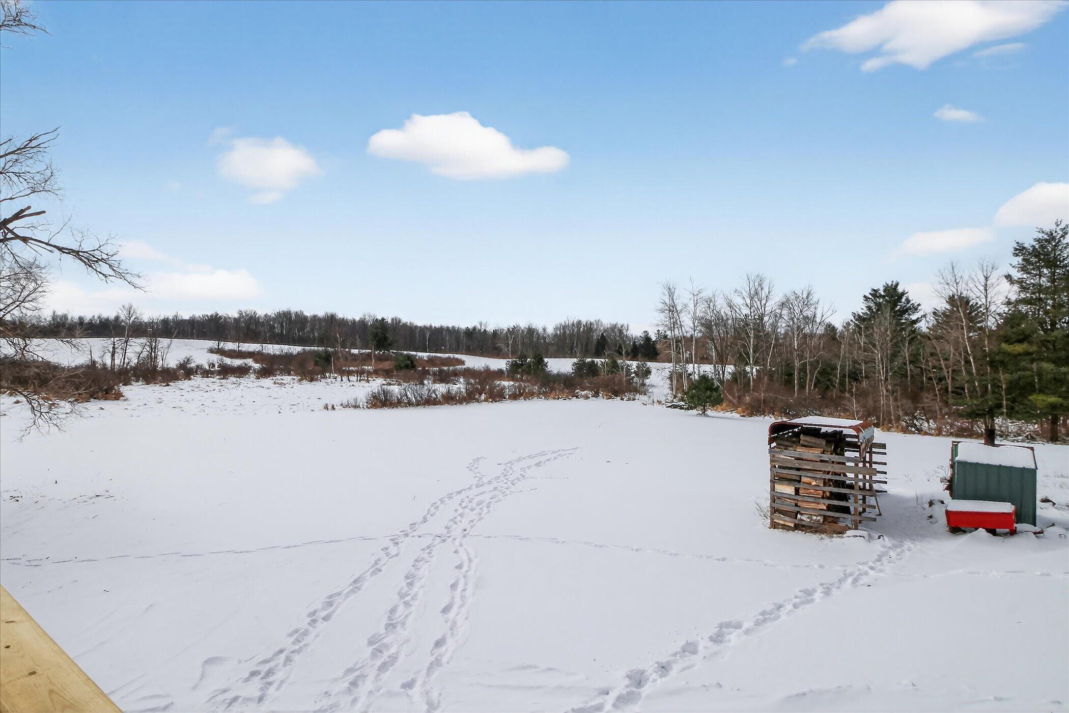 2067 11 Mile Road Remus, MI 49340 - Photo 48 of 62 47-2067-11-Mile-Rd-Windowstill