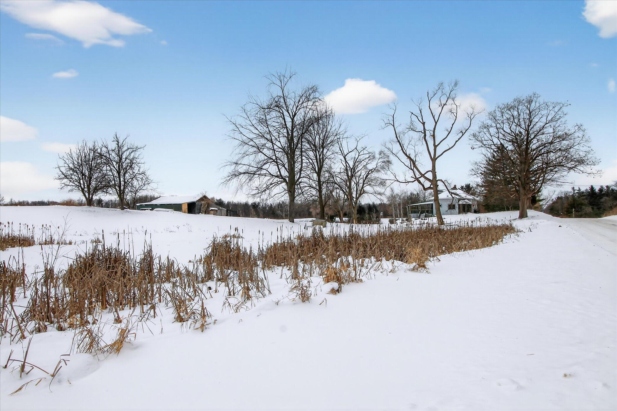 2067 11 Mile Road Remus, MI 49340 - Photo 53 of 62 50-2067-11-Mile-Rd-Windowstill