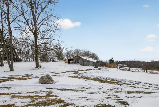 $299,900 | 2067 11 Mile Road, Remus, MI 49340