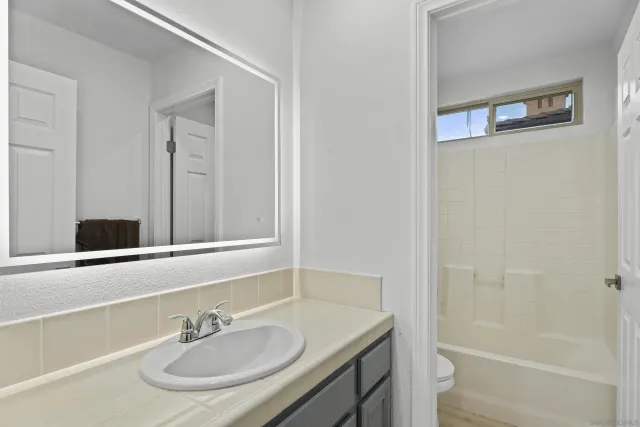 $1,199,000 | 1611 Hikers Trail Drive, Chula Vista, CA 91915