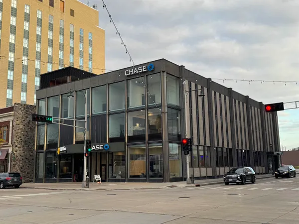 $1,995 | 200 West College Avenue, Unit 302, Appleton, WI 54911