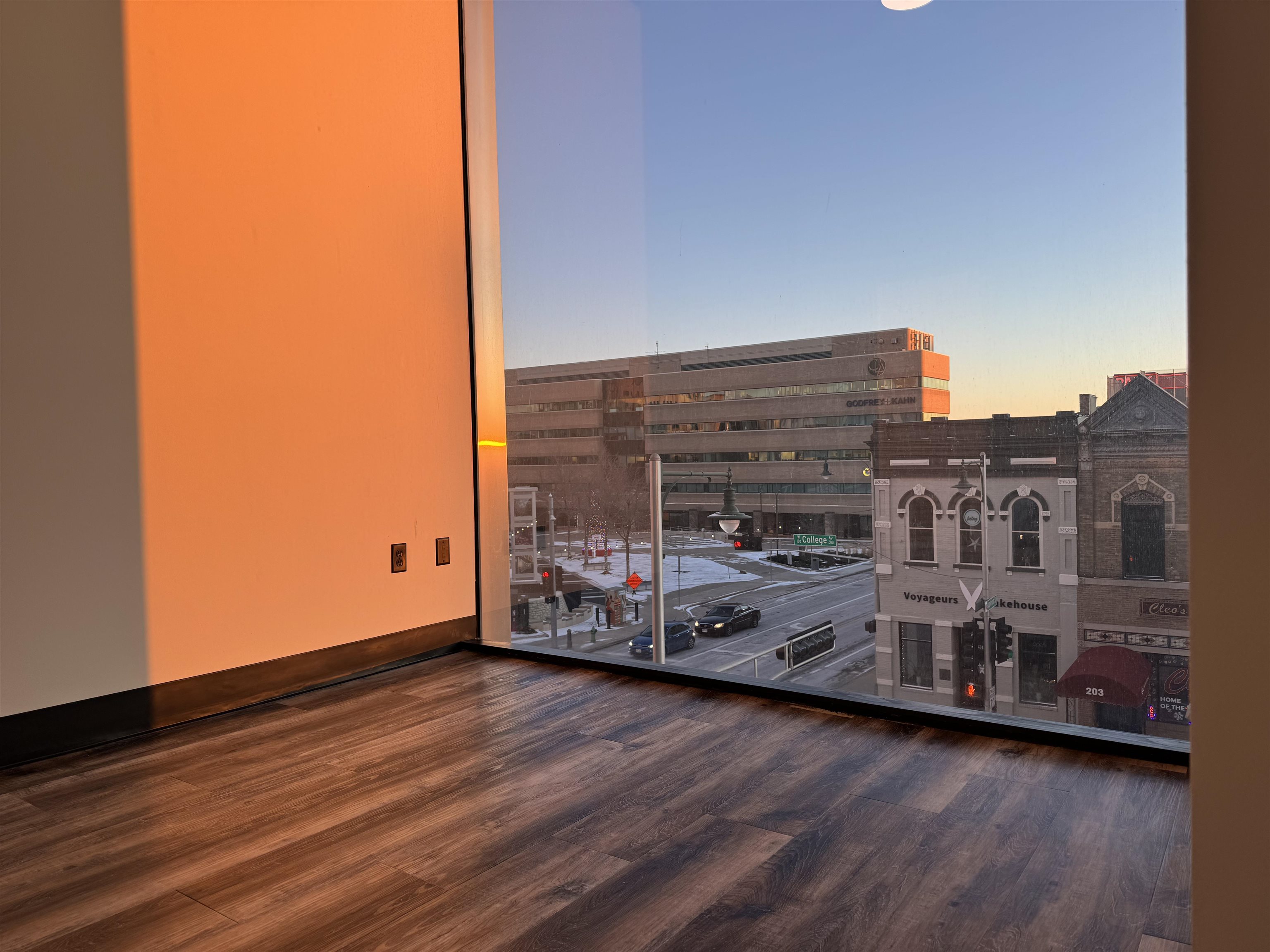 200 West College Avenue, Unit 302 Appleton, WI 54911 - Photo 3 of 25