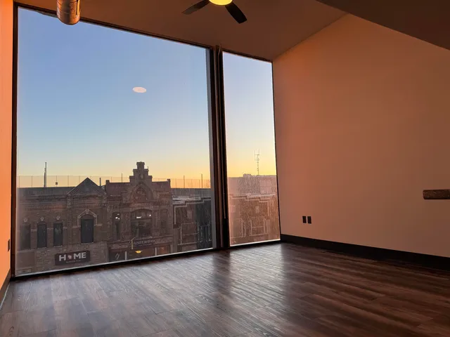 $1,995 | 200 West College Avenue, Unit 302, Appleton, WI 54911