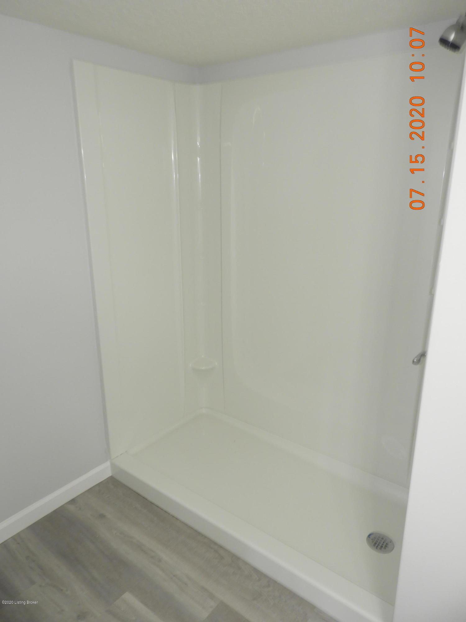 6680 Rutledge Road Louisville, KY 40258 - Photo 45 of 51 DSCN6841