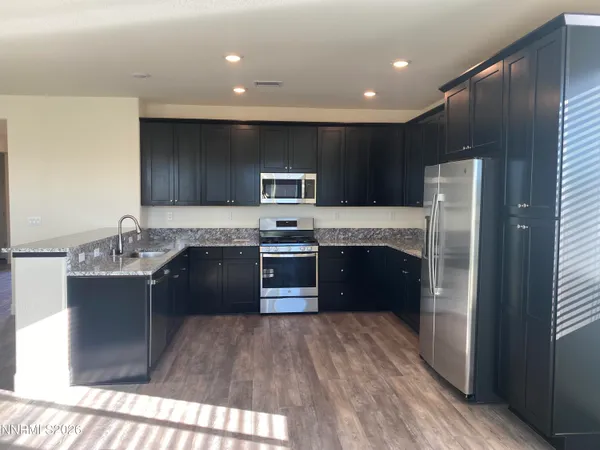 $2,695 | 6935 Devon Spring Lane, Sparks, NV 89436