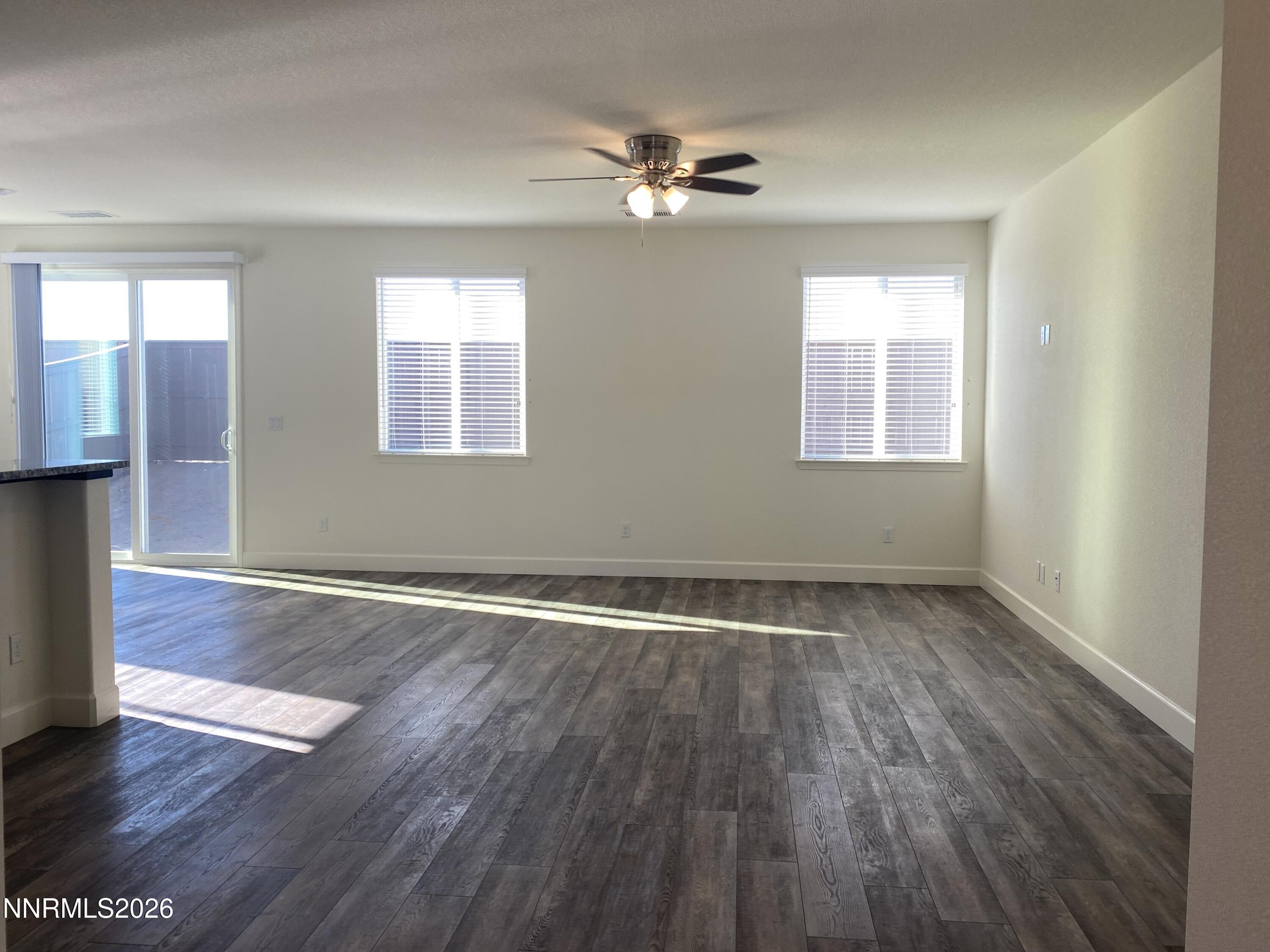 6935 Devon Spring Lane Sparks, NV 89436 - Photo 5 of 11 IMG-4762