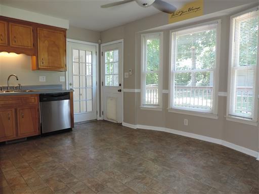 1710 Setter Road Clarksville, TN 37042 - Photo 5 of 25 Gallery Image 5