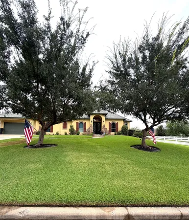 $689,000 | 5920 White Oak Trace, Conroe, TX 77304